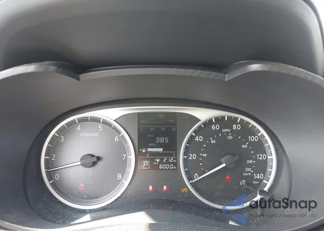 2025 Nissan Versa 1.6 S z USA, uszkodzony, nr VIN 3N1CN8DV0SL834216